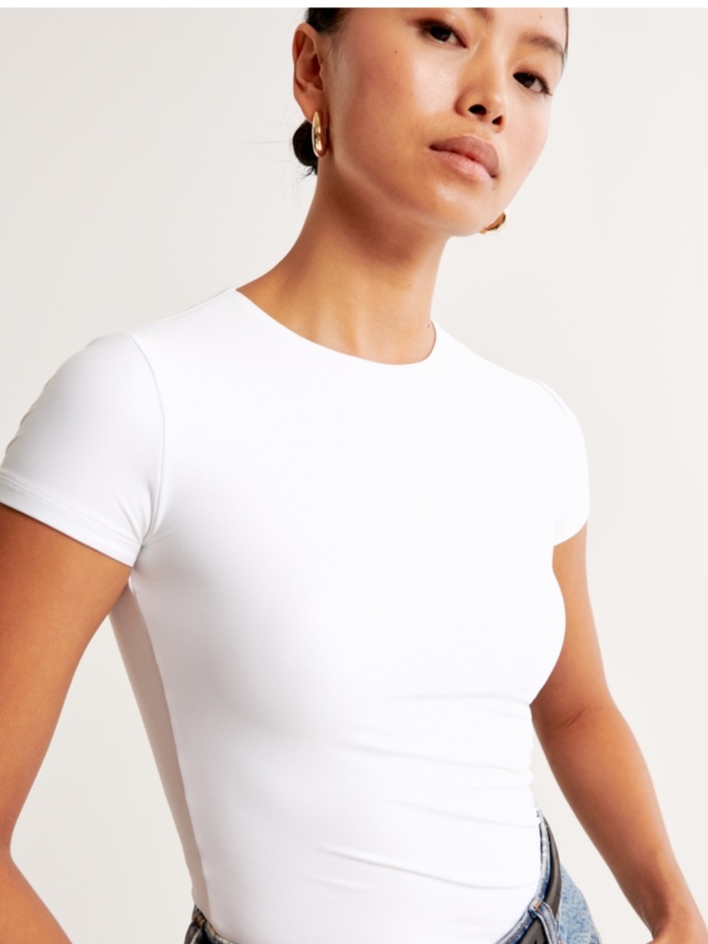 Abercrombie & Fitch White Soft matte seamless Short Sleeve baby tee